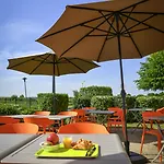 Hotel Ibis Budget 2*