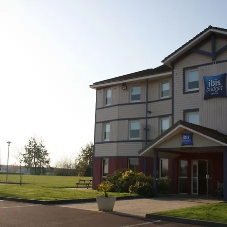 Ibis Budget Hotell 2*