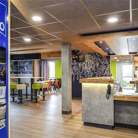 Ibis Budget Hotel 2*