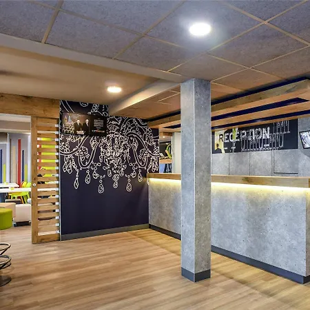 Ibis Budget Отель Кутанс
