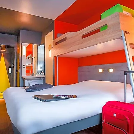 Ibis Budget クタンス