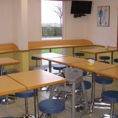 Ibis Budget Coutances