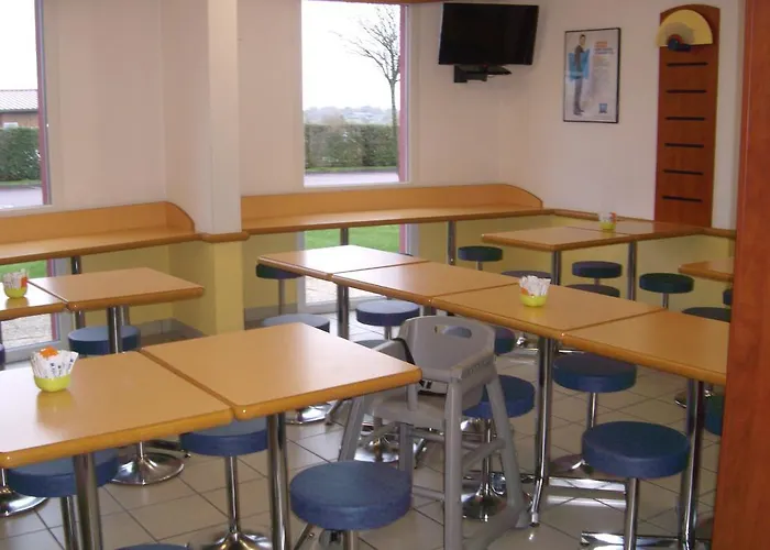 Ibis Budget Coutances